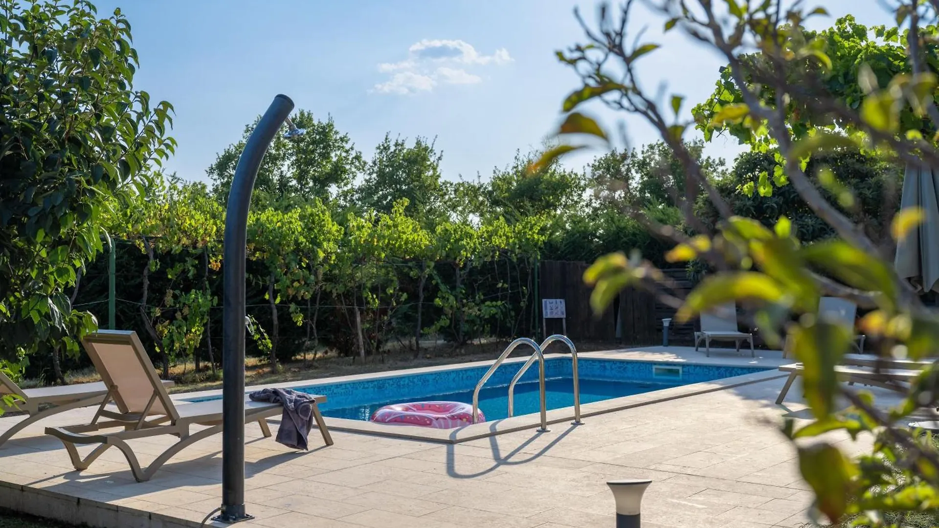 Attraktive Wohnung Mit Privatem Pool Labin  Croatia
