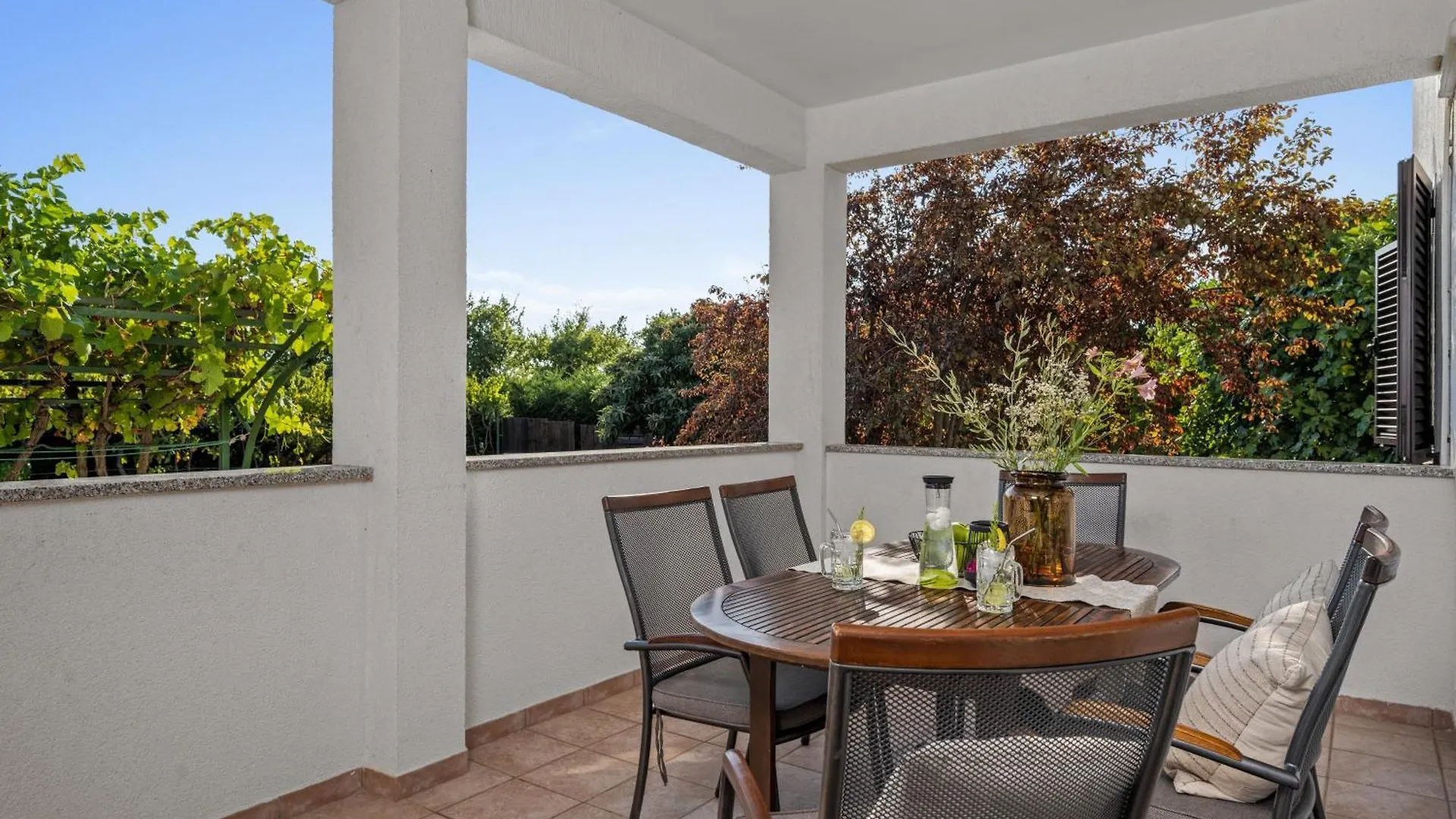 Attraktive Wohnung Mit Privatem Pool Labin  Croatia